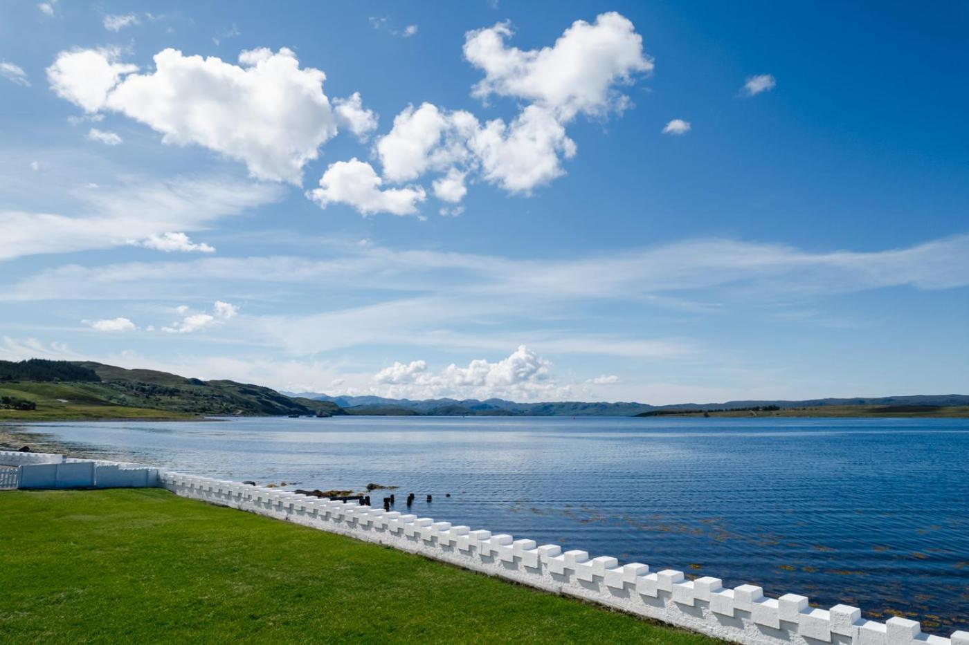 Aultbea Hotel Акнашин Экстерьер фото